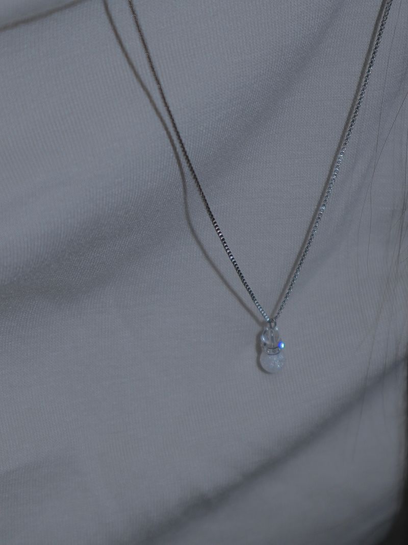 crack crystal drop necklace