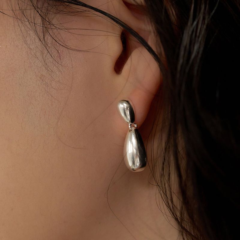 double tear earring - silver