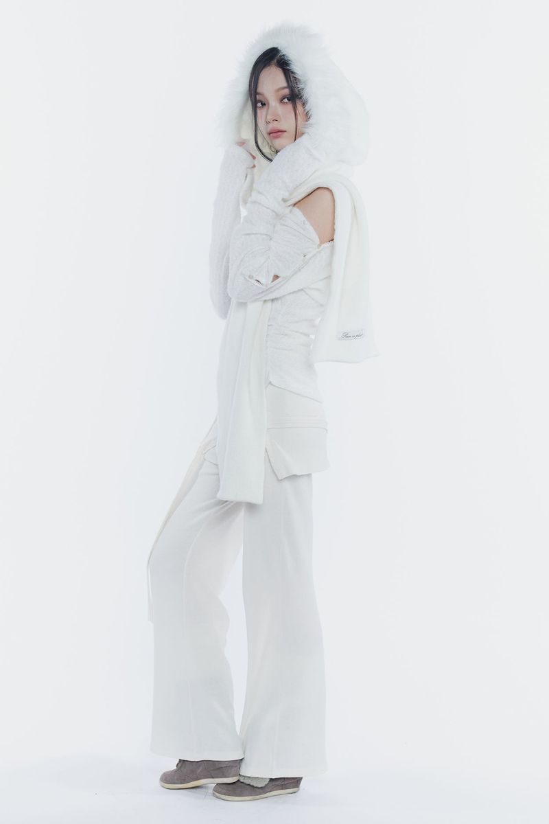 CARRIE HOODED MUFFLER ivory