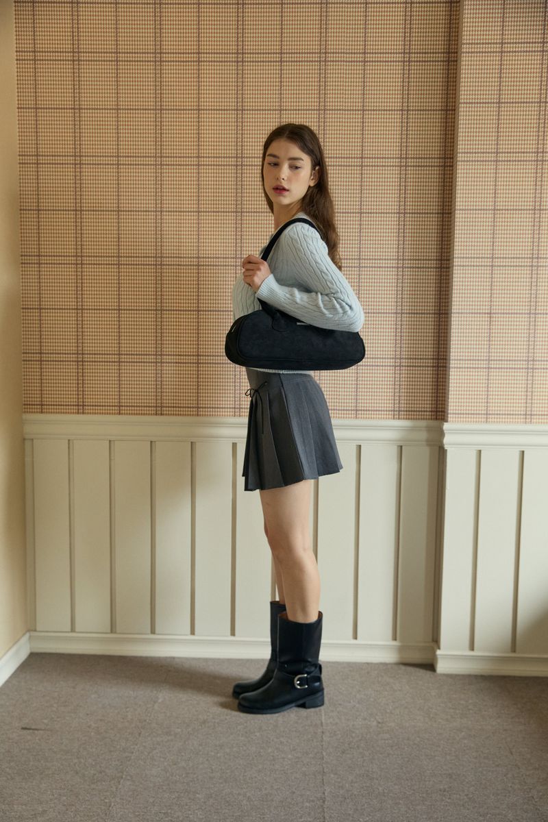 SUEDE BAGUETTE BAG (2 COLORS)
