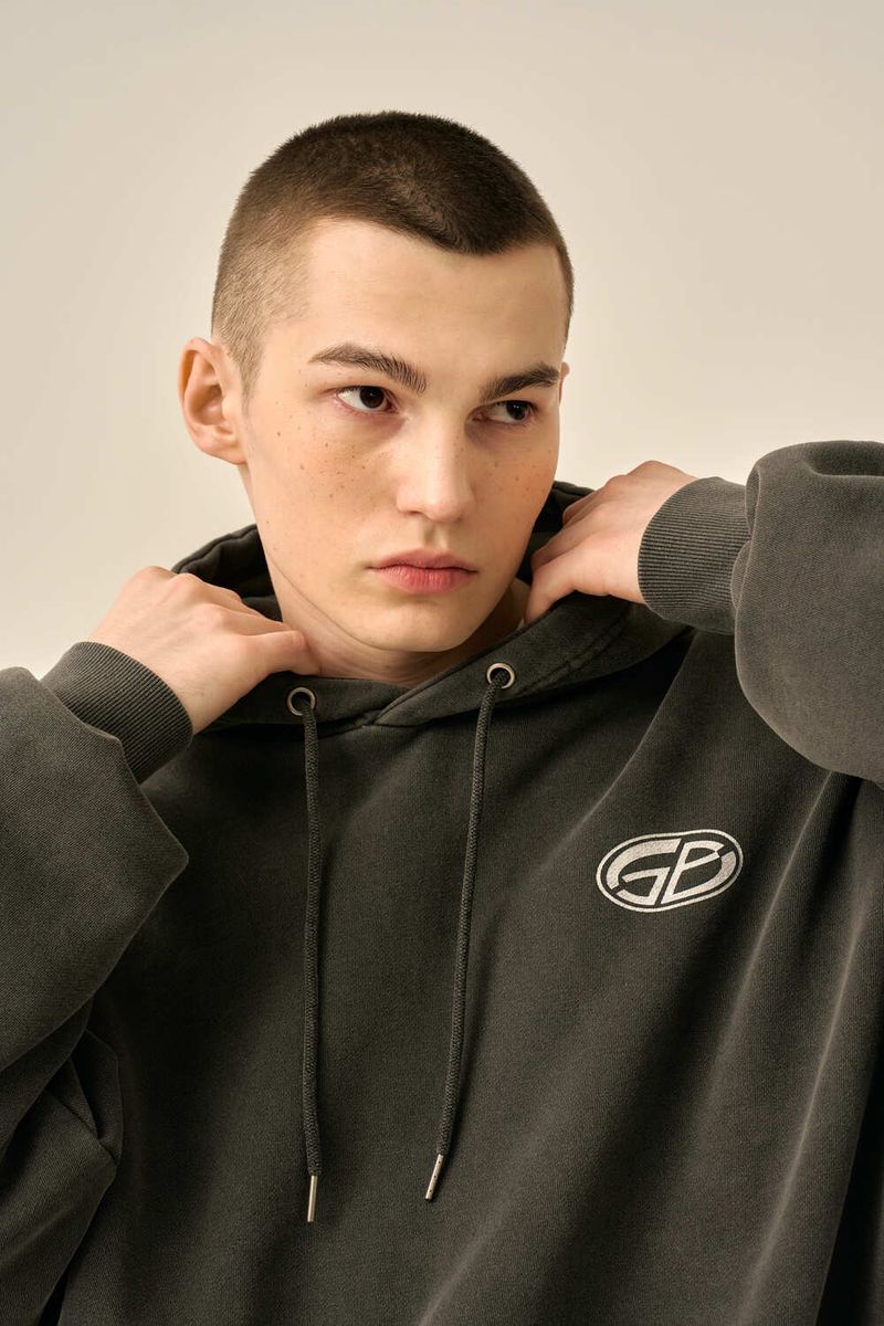PIGMENT OVERSIZED LOGO HOOD - CHARCOAL