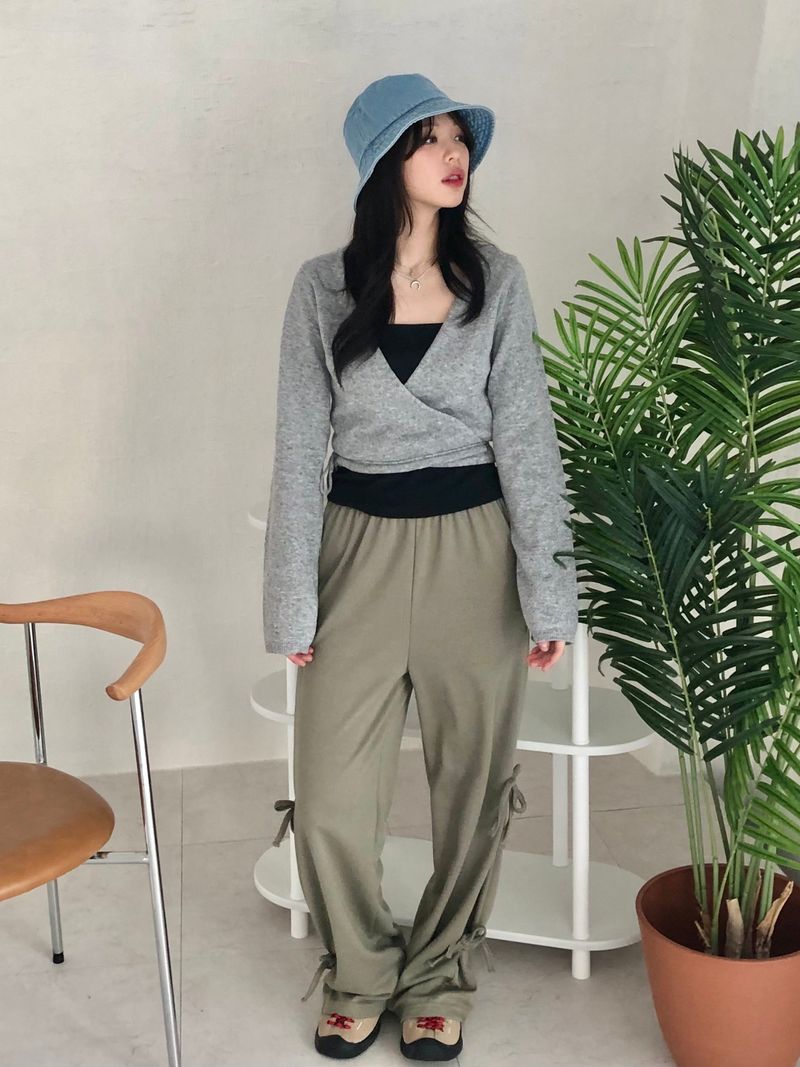 Berry berry bucket hat