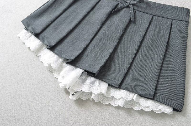 Rovia Lace Pleat Skirt
