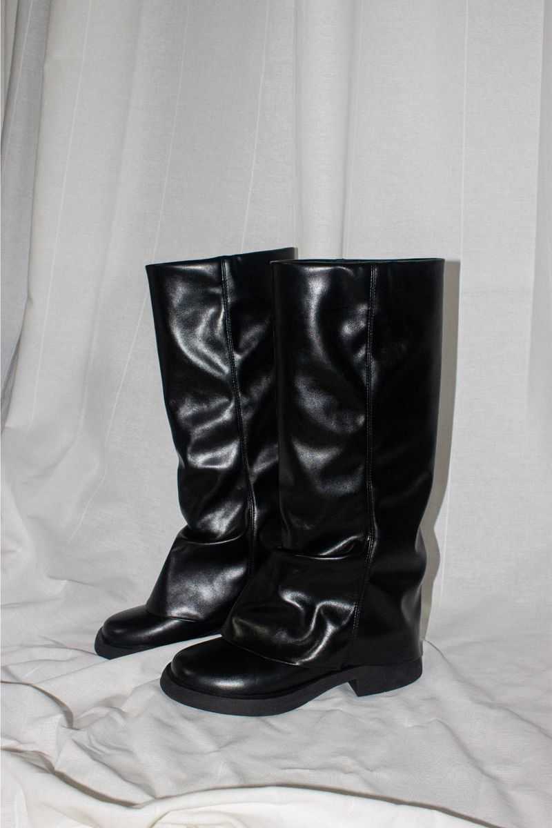 shirring boots cut boots