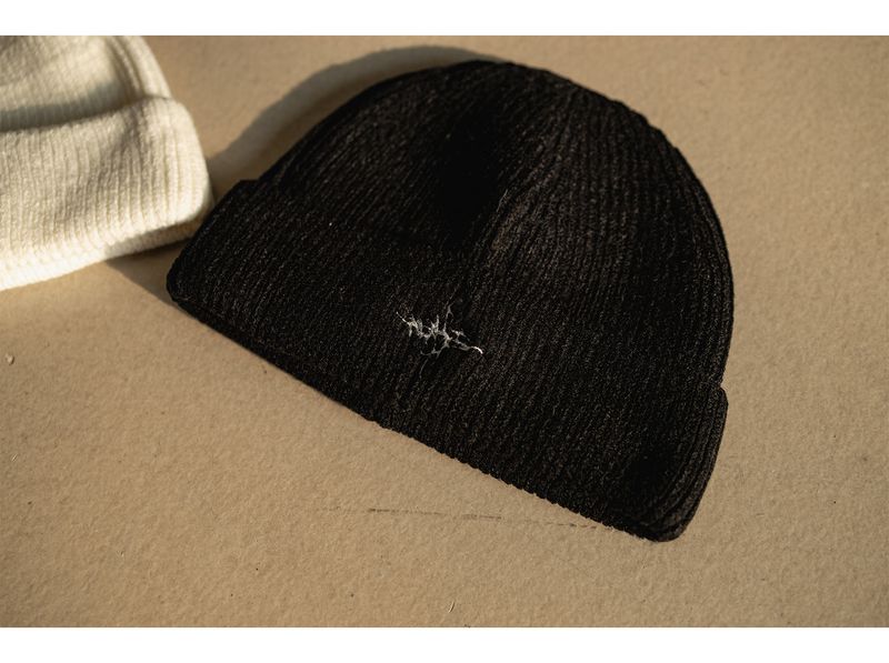 MASS TWIG SHORT BEANIE MWHAC003-BK