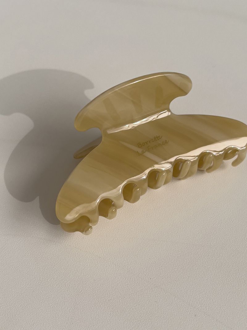 Appetit hair clip
