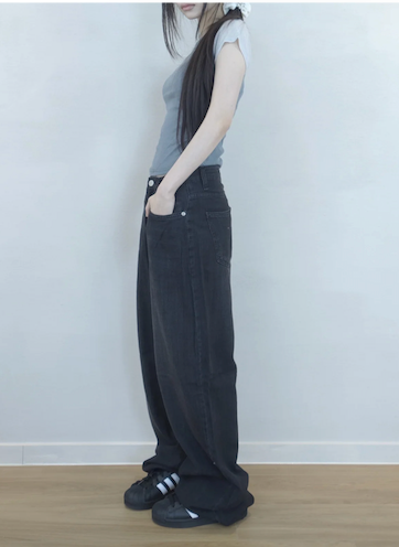 black wide pants