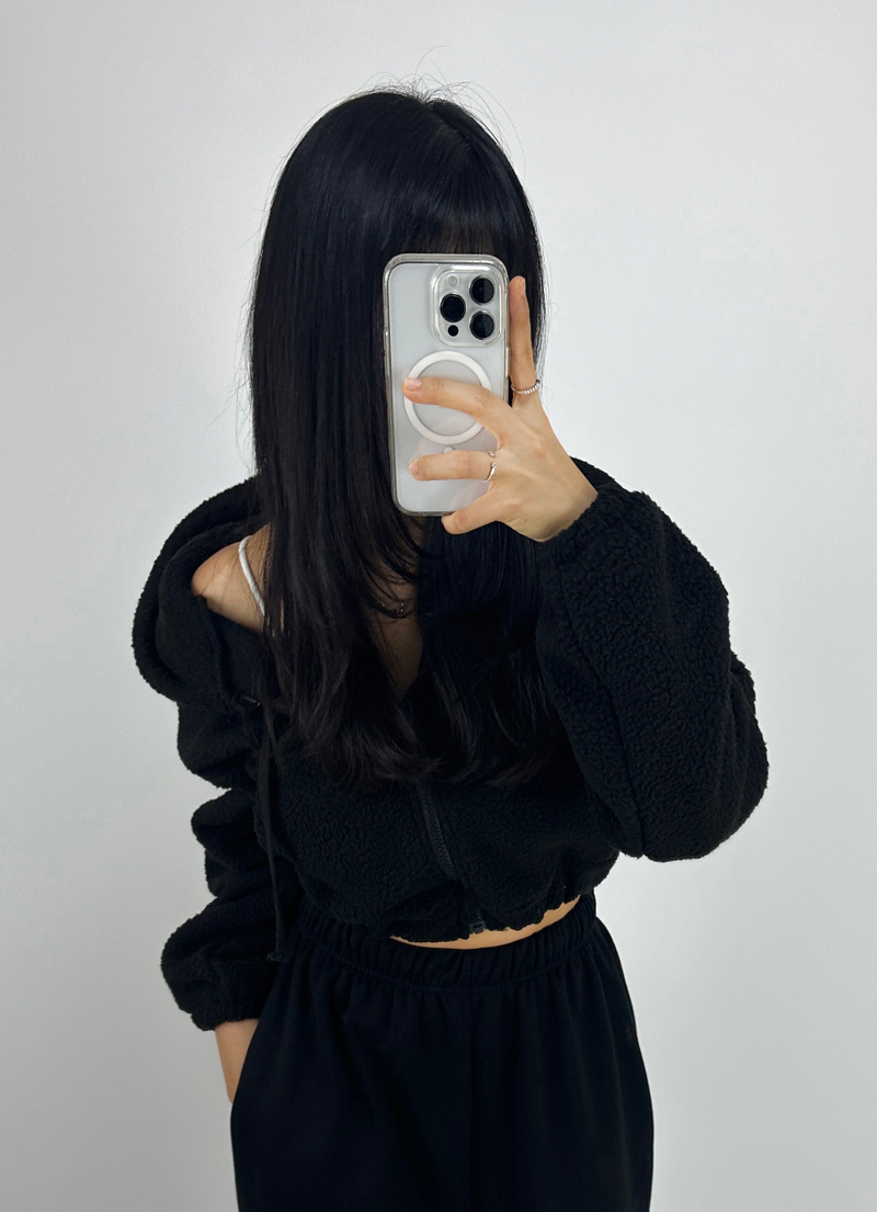 CCORTTI(コルッティ)の「(LOWEST PRICE!/HOT DEAL♥) FLEECE SHERPA HOODIE ZIP-UP BANDING SEMI-CROPPED HOODIE - 3 COLOR(Tops)」