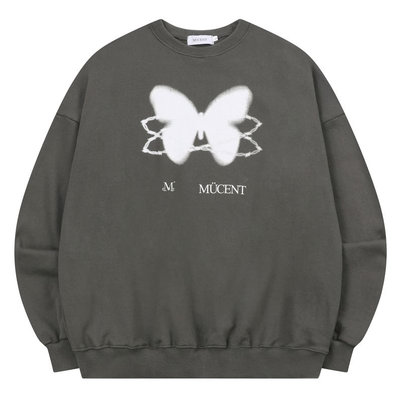 MUCENT(ムセント)の「CHAIN BUTTERFLY SIGNATURE MTM UNISEX (3Color)(Tops)」