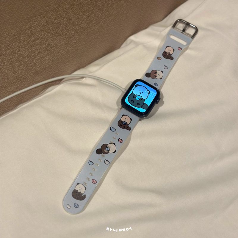 Chanibearの「Sea otter Chanibear Apple Watch Strap (Blue,38-40mm)(Smartphone Accessories)」