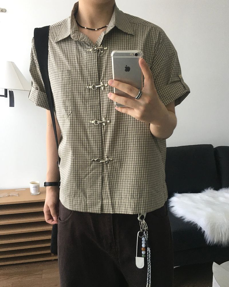 Buckcle Short Sleeve Shirt