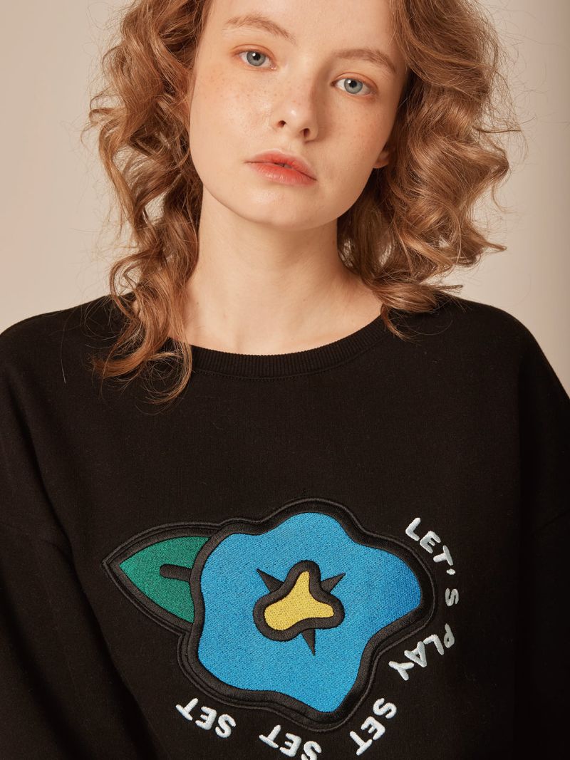BIG FLOWER NAPPING SWEAT SHIRT