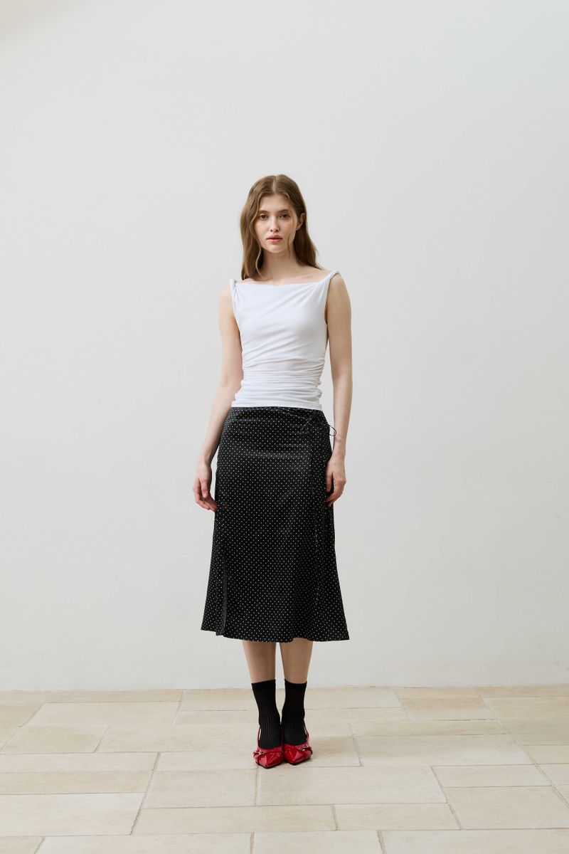 COS TWISTED SHIRRLING TOP / WHITE