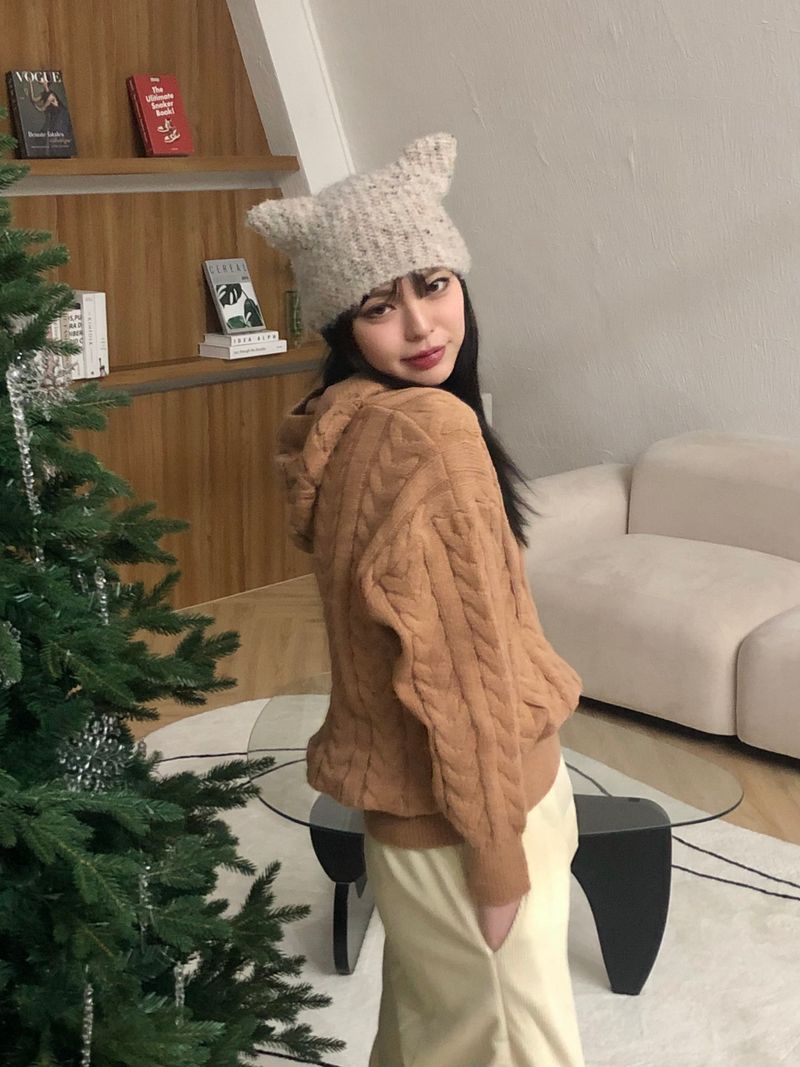 Siamese boucle beanie
