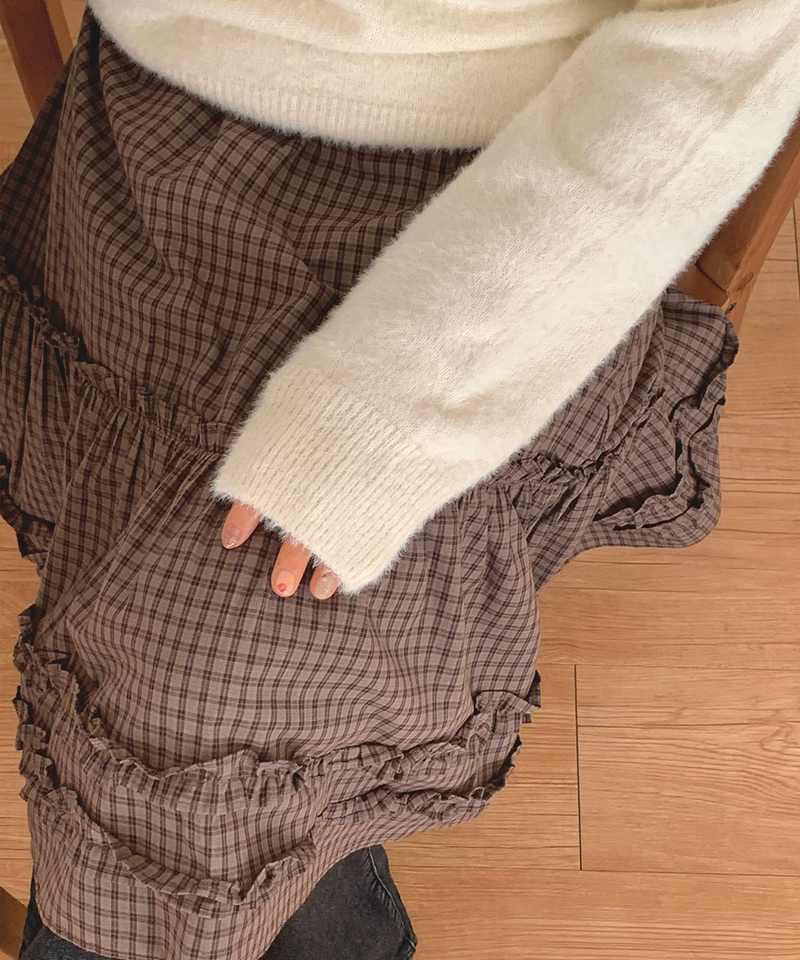 Soft Angora V-neck knitwear