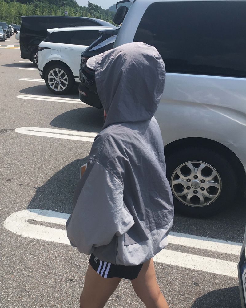 Mild wind jumper