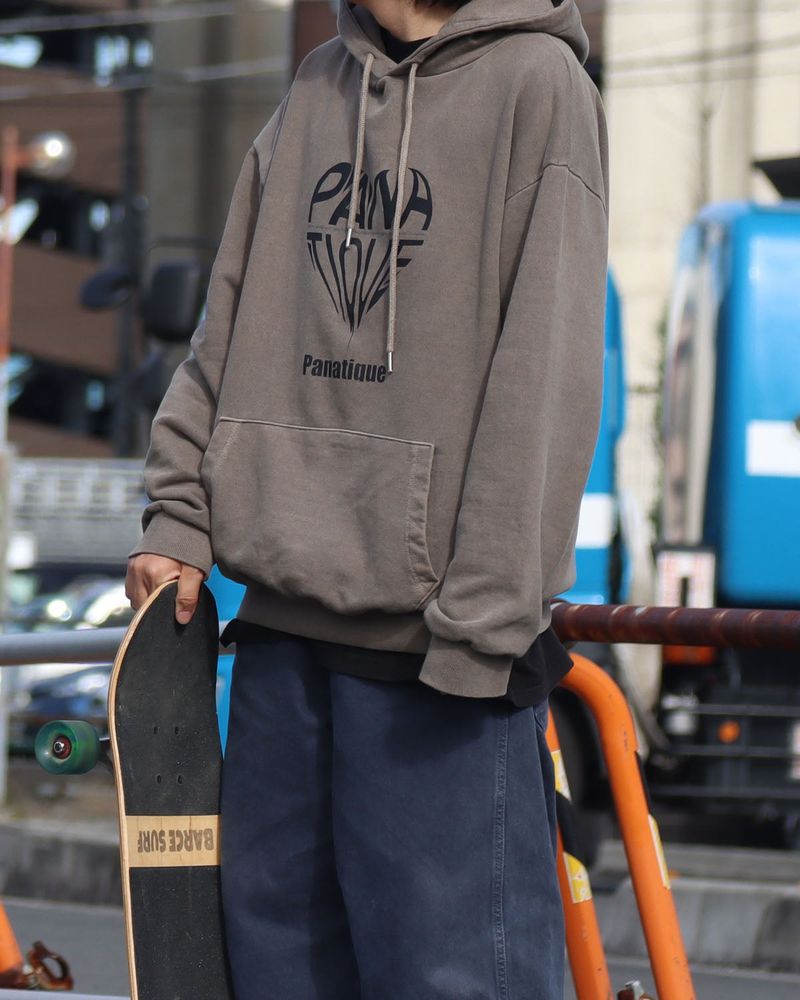 PANATIQUE（パナティーク）の「Heart Pigment Oversized Fit Hoodie_2color（Tops）」