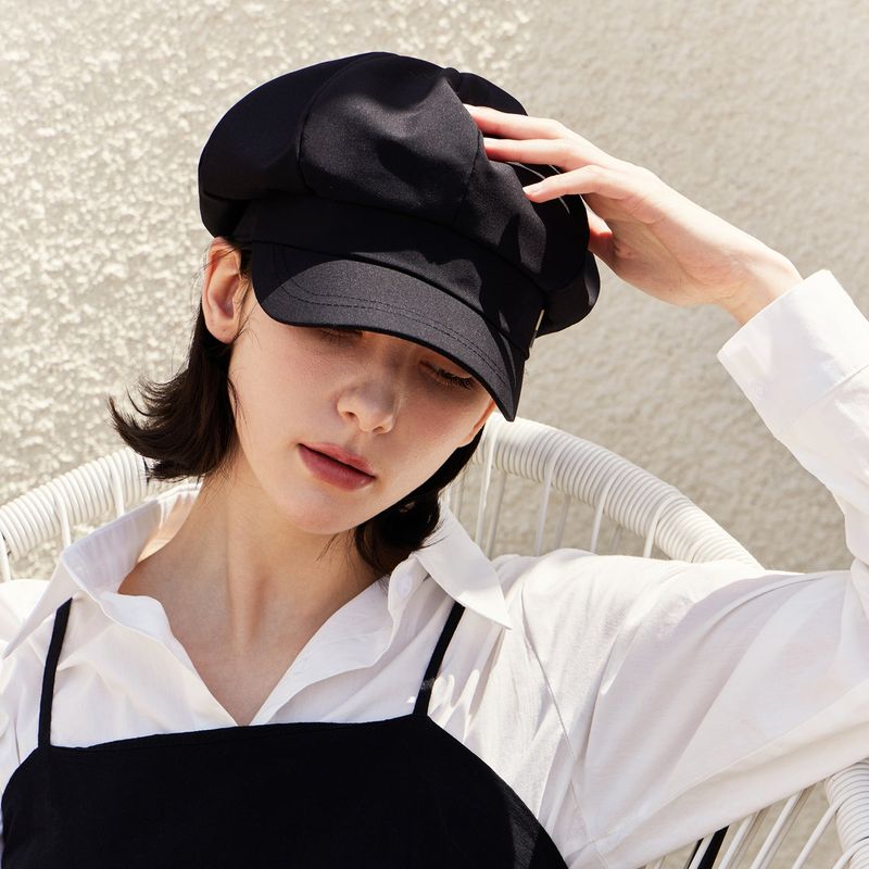 VA Stud Newsboy Cap / Black