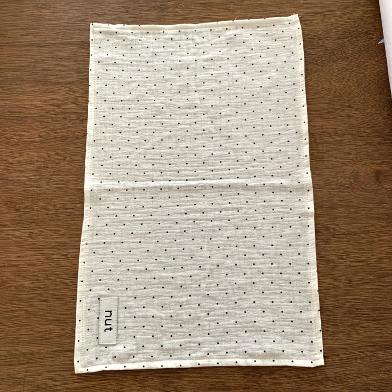 Oat dot Tablemat