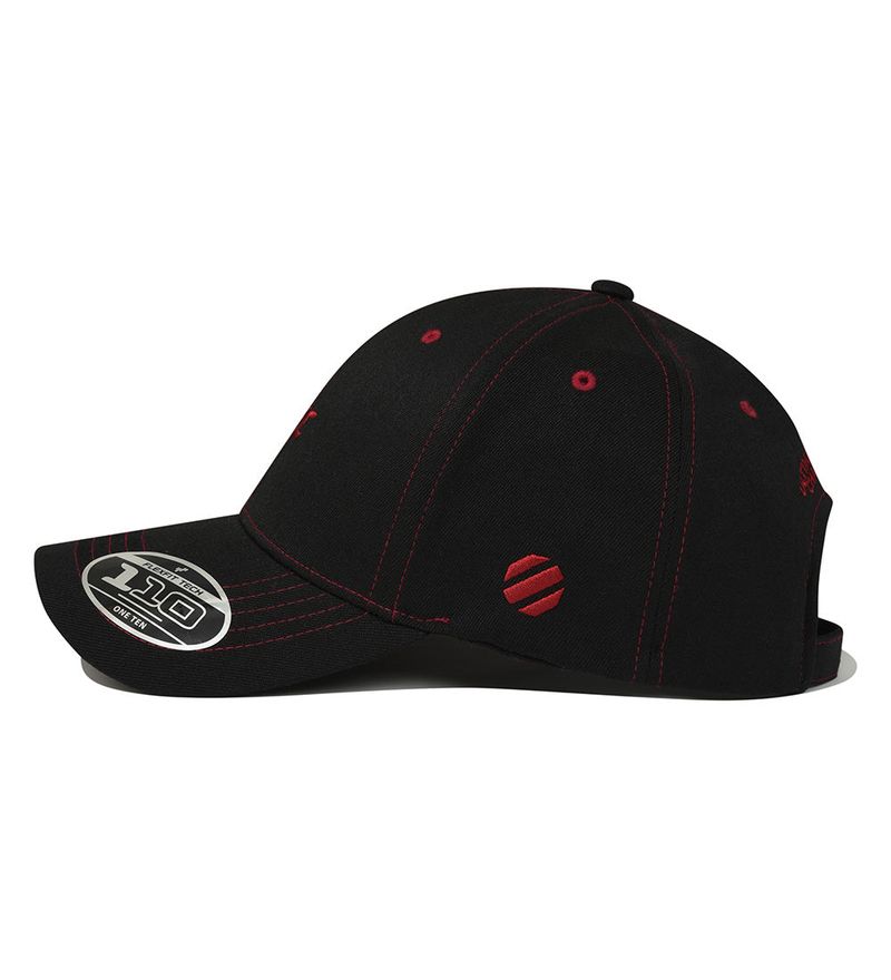 UFC BLAZE SMALL LOGO 110 FLEX FIT BALL CAP