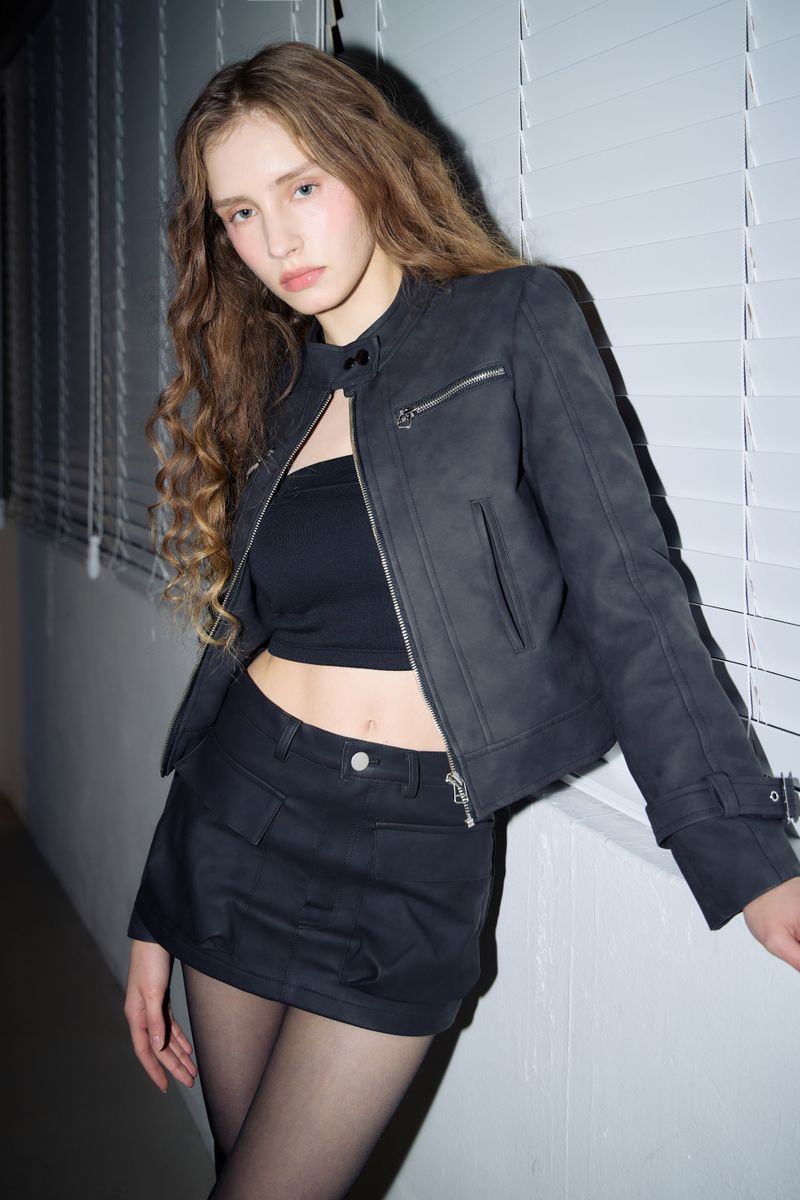 [MADE] Sober leather skirt - black