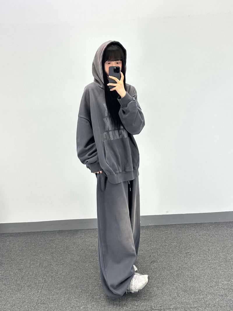 brush dark hood