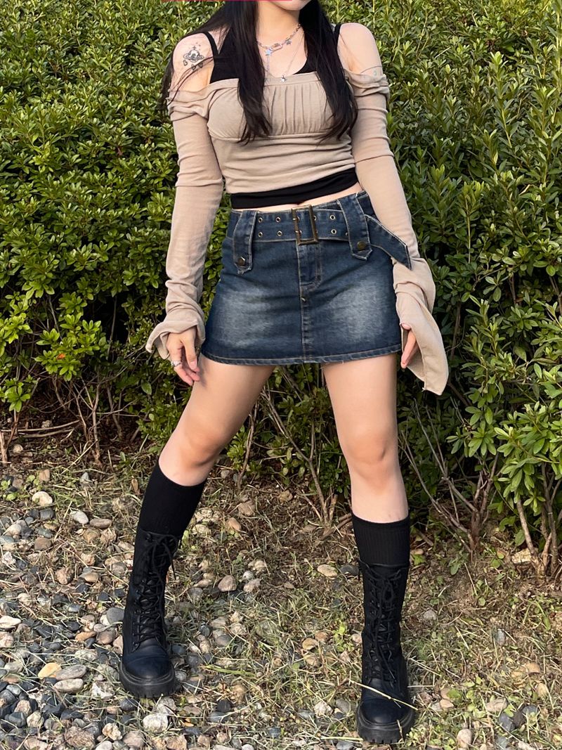 airy Off-Shoulder Shirring Long sleeve