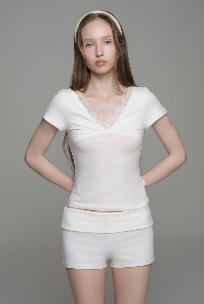 Rose tea lace v top, Ivory