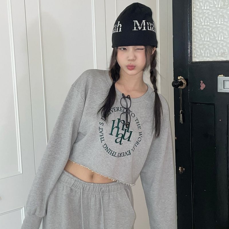 STITCH LOGO CROP MTM