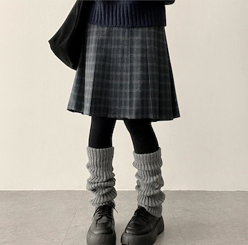 Bomi A-line pleated check midi skirt 