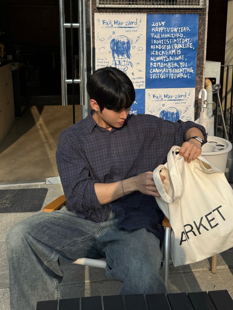 Eren check shirt