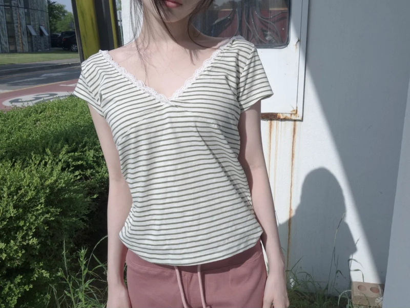lace stripe tee
