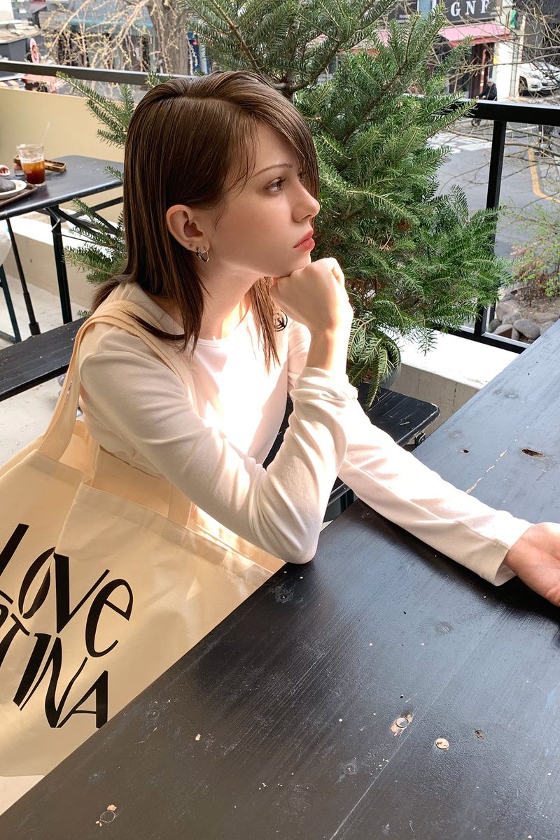 Loventina（ラヴェンティナ）の「RETRO TENCEL UNBALANCED TOP_2COLORS（Tops）」