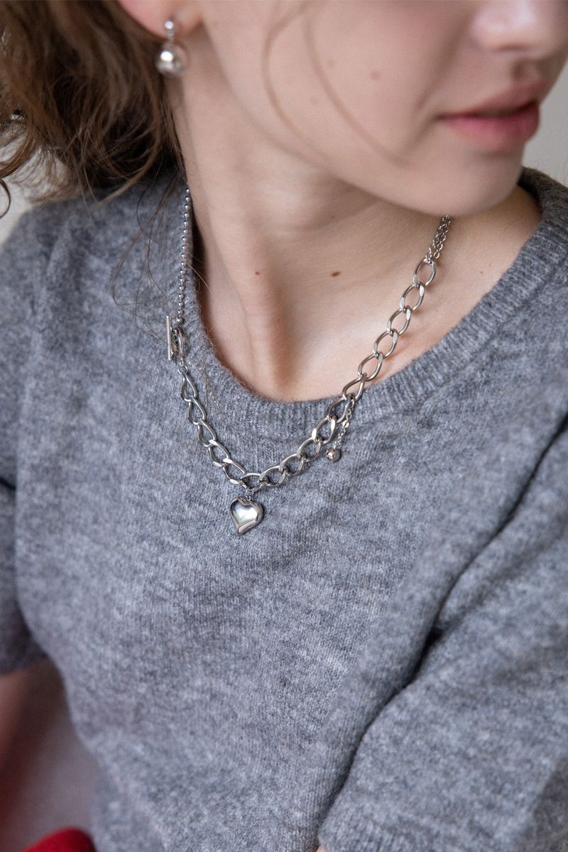 Heart pendant with bold mix chain necklace