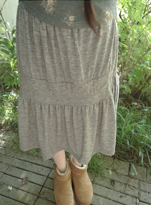 bold shirring skirt