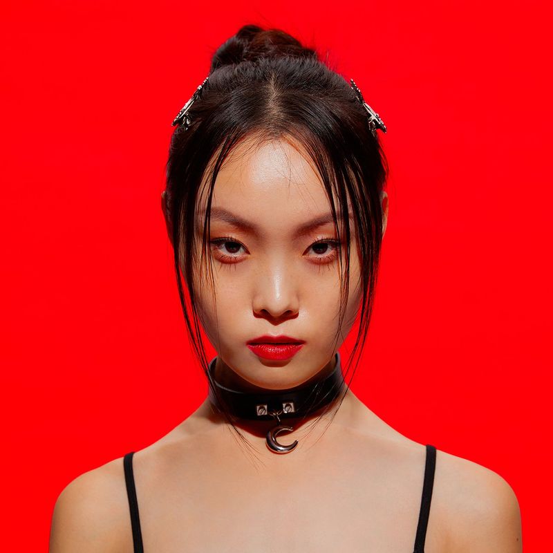 0 8 Moon Leather Choker - BLACK