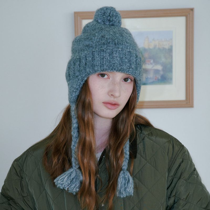 ALLINCOMPLETE（オールインコンプリート）の「Folded Bell Earflap Beanie (Gray)（Hats）」