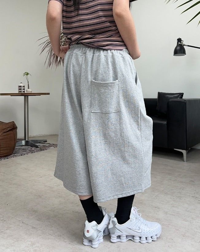 DF Pintuck Bermuda Pants