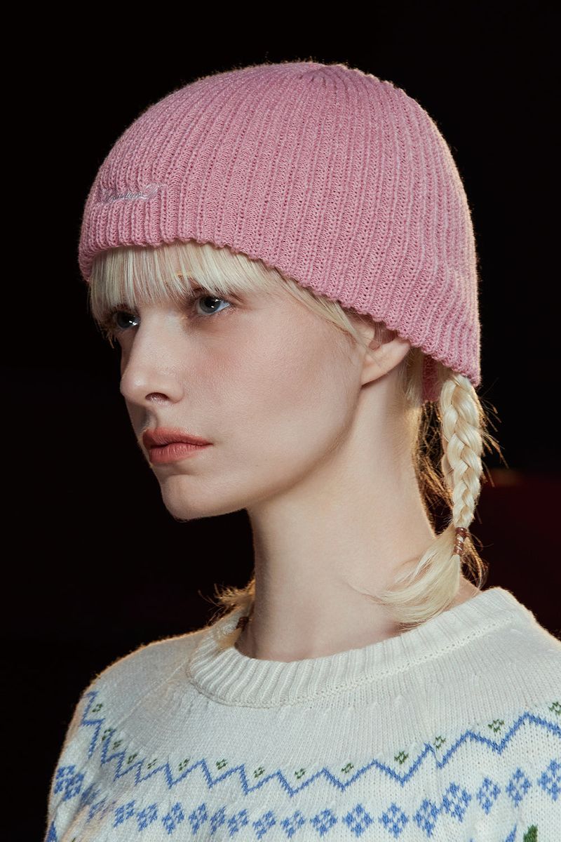 CLASSIC LOGO BEANIE / PINK