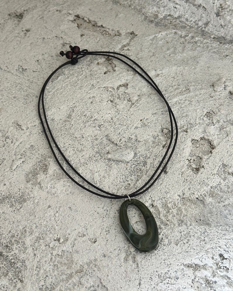 Delight-J（ディライトジェイ）の「Ethnic gemstone leather Necris（Accessories）」