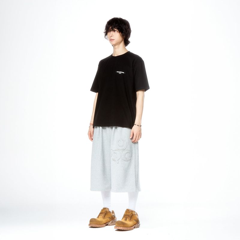 DAUSPICE(DUC)（ダウスピス）の「(DUC) Logo T-Shirt Black（Tops）」