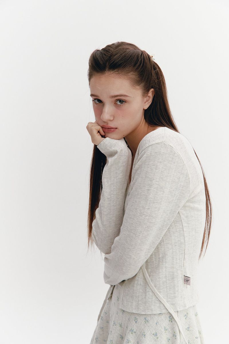 Ribbon Punching Cardigan Oatmeal