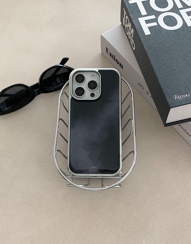 Mint Moment（ミントモーメント）の「[MADE]ミスティ ブラック シルバーエポキシ iPhoneケース（スマホグッズ/小物）」