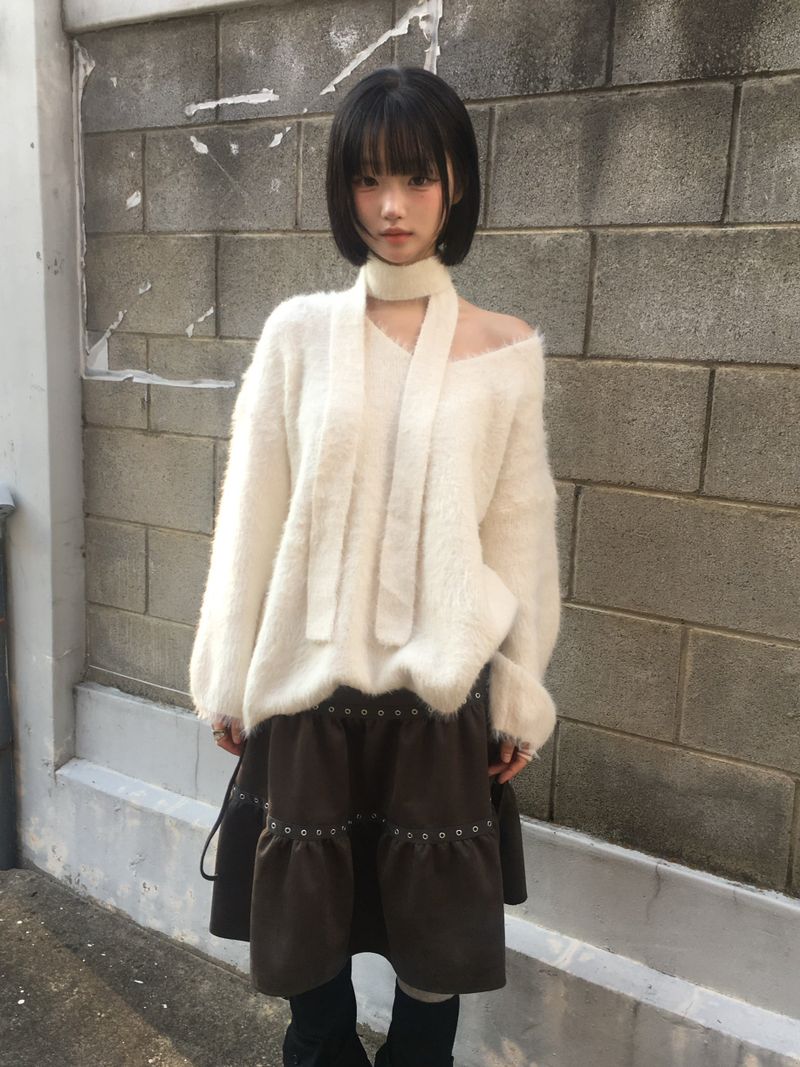 ner.ui.bin（ノエビン）の「Love N Hairy muffler knitwear（Tops）」