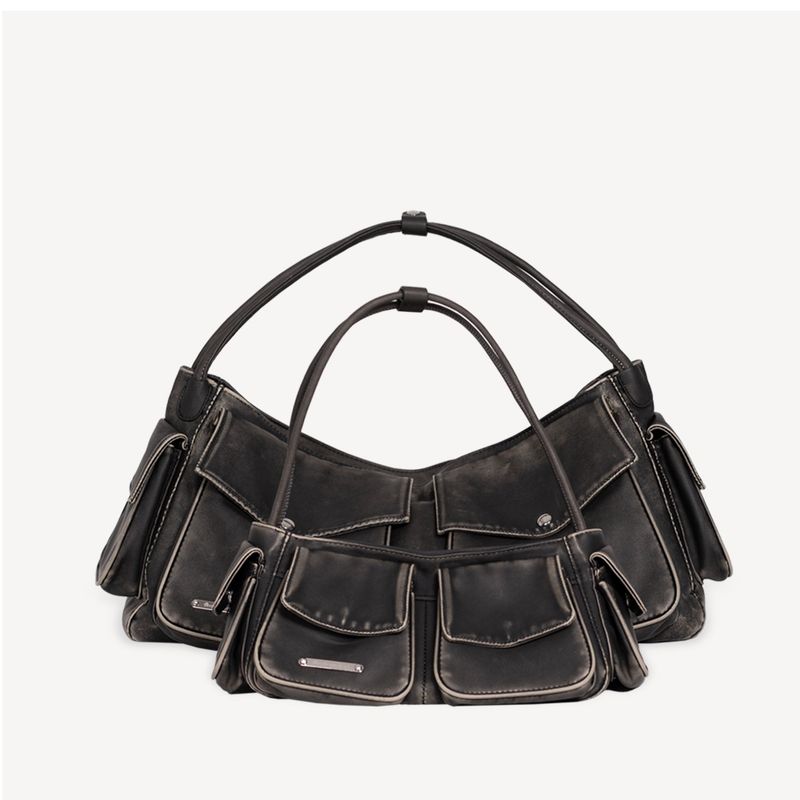 OUT POCKET SHOULDER BAG