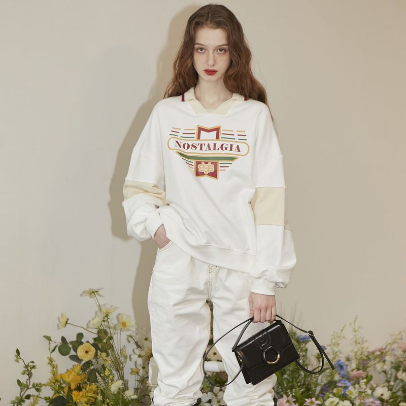 Nostalgia Collar Sweatshirt