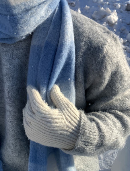 Albery's Off-White Daily Soft Muffler