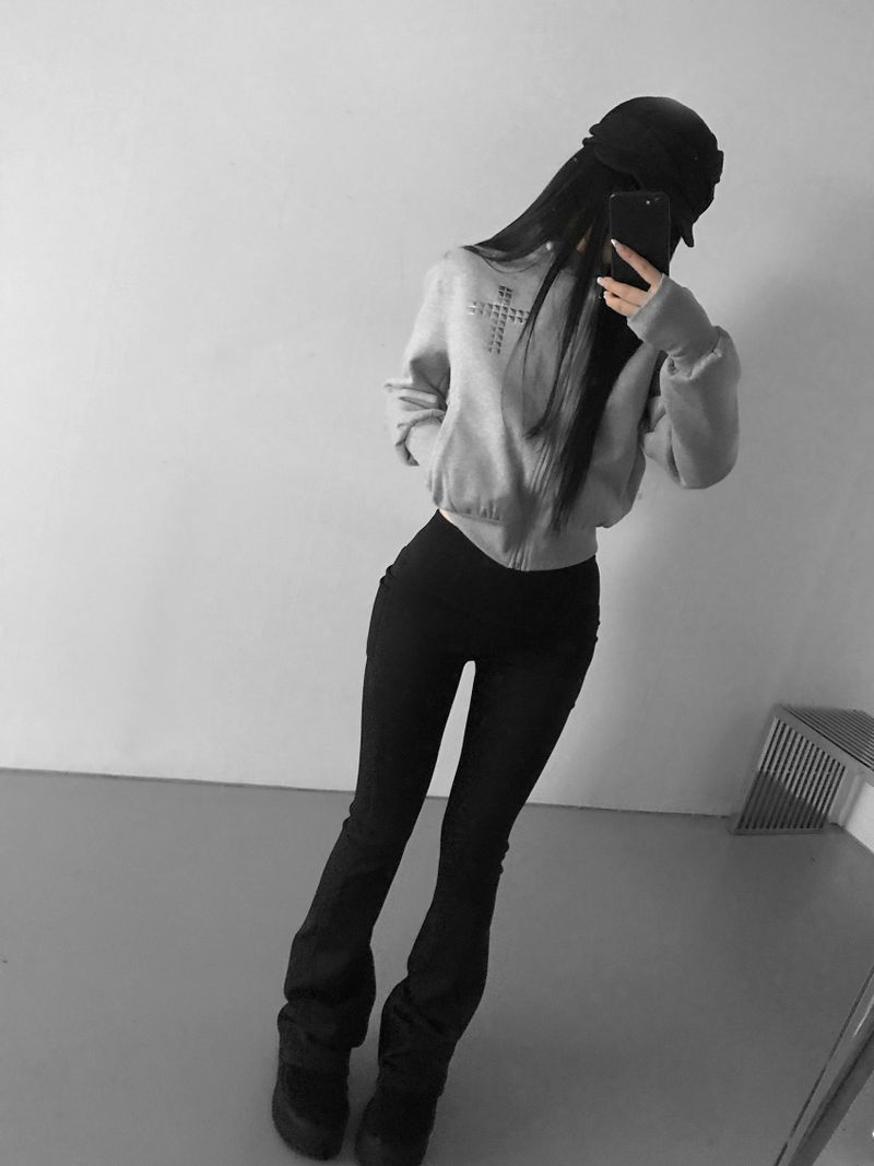 athleisure cargo leggings