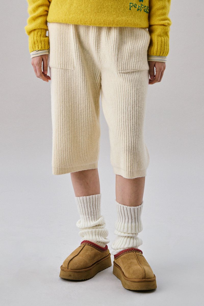 Bermuda knit wool pants [Ivory]
