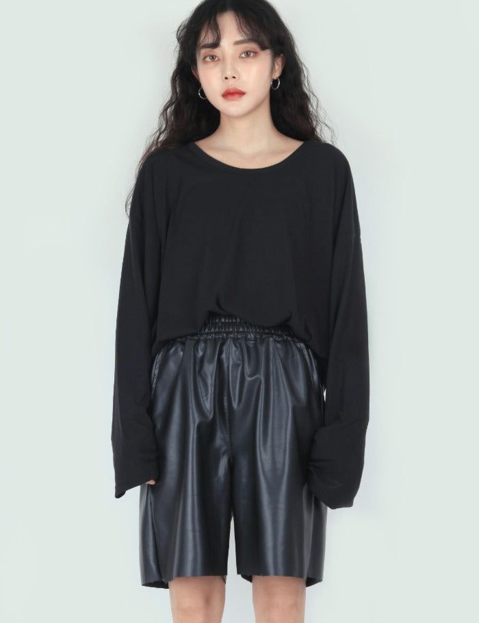 nutellike(ヌテールライク)の「Oversized Fit U-Neck Long-Sleeved T-Shirt(Tops)」